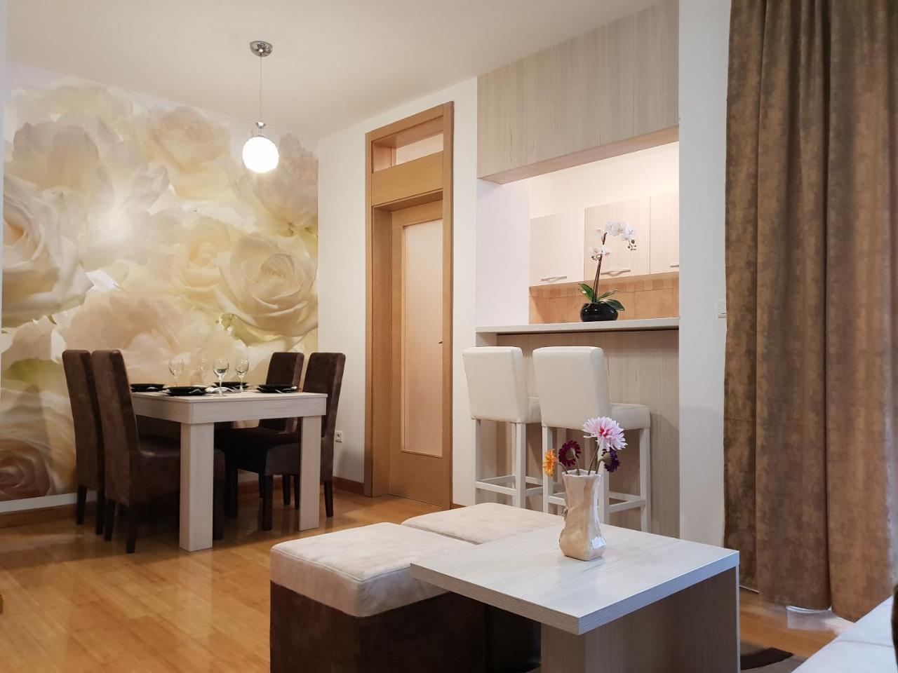 Apartman Kej Free Parking 克拉列沃 外观 照片